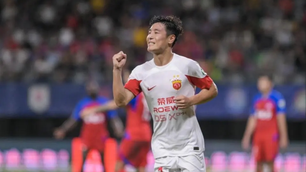 包含亚泰主场失利，保级压力再次增大的词条