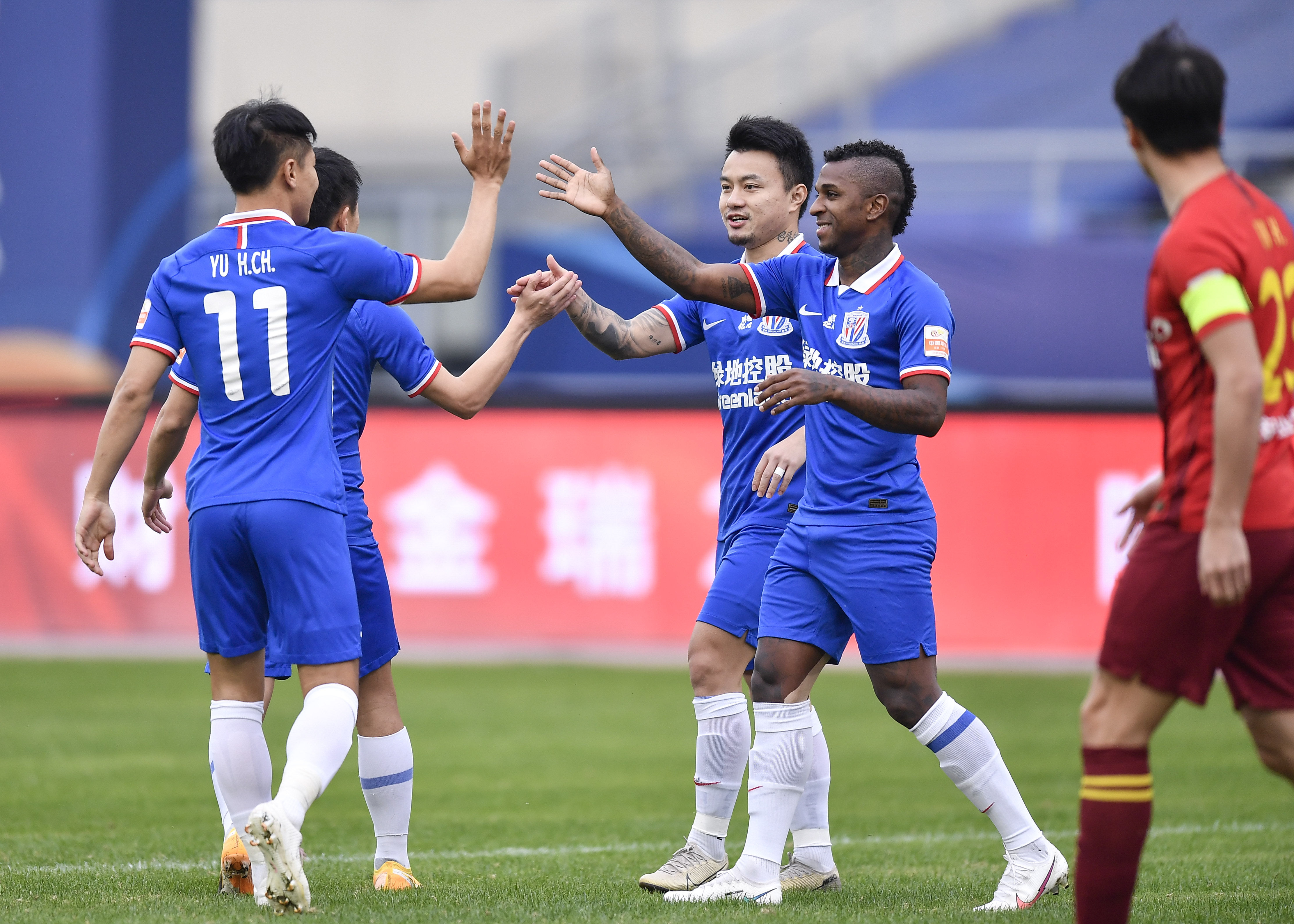 阵地之战！国安对阵河北华夏幸福(国安与河北华夏比赛在哪个频道播出?)