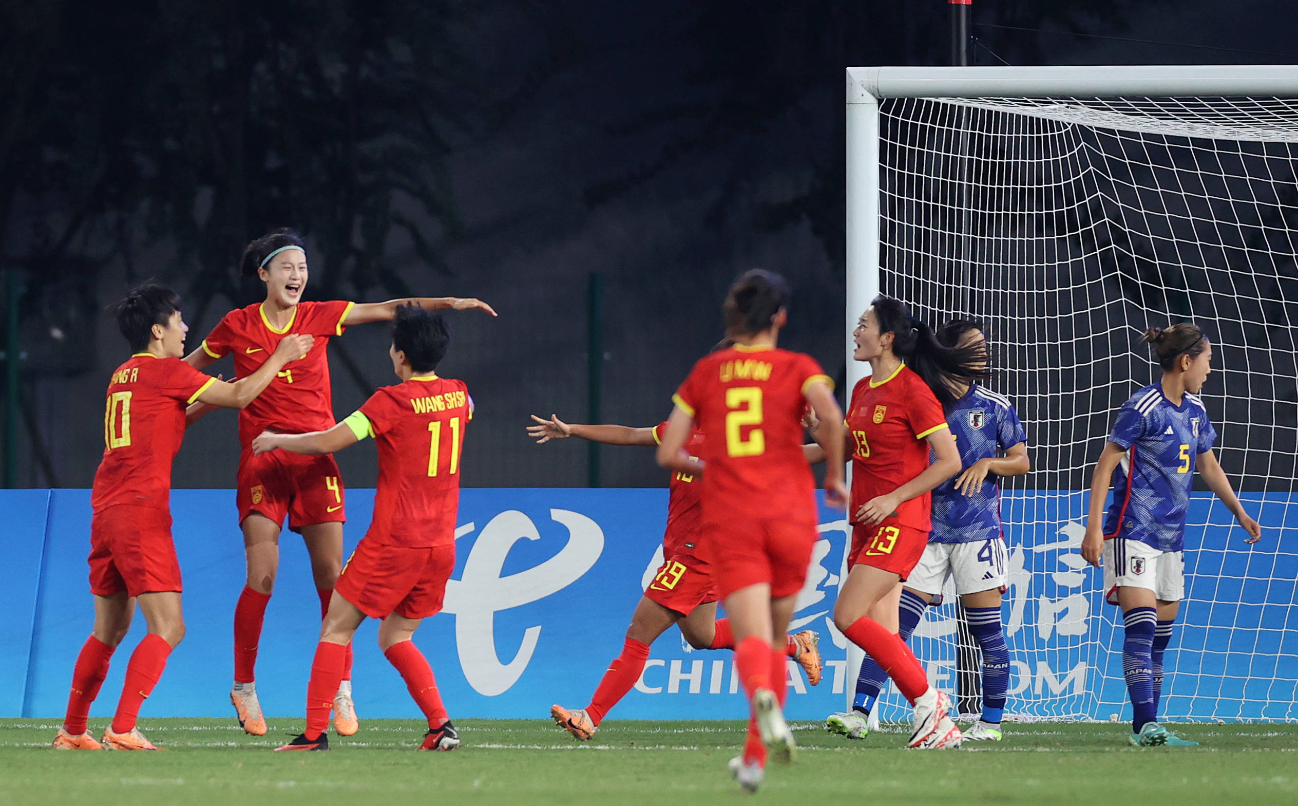 国际女足赛事中国队击败对手