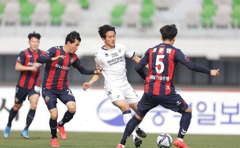 瓦拉多利德主场失利,需要迅速调整球员状态 瓦拉多利德主场失利,需要迅速调整球员状态