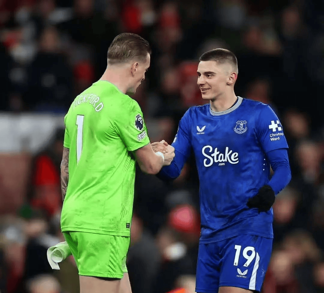 切尔西暗藏王者之师!英超比赛冠军归属疑问!的简单介绍 切尔西暗藏王者之师!英超比赛冠军归属疑问!的简单介绍