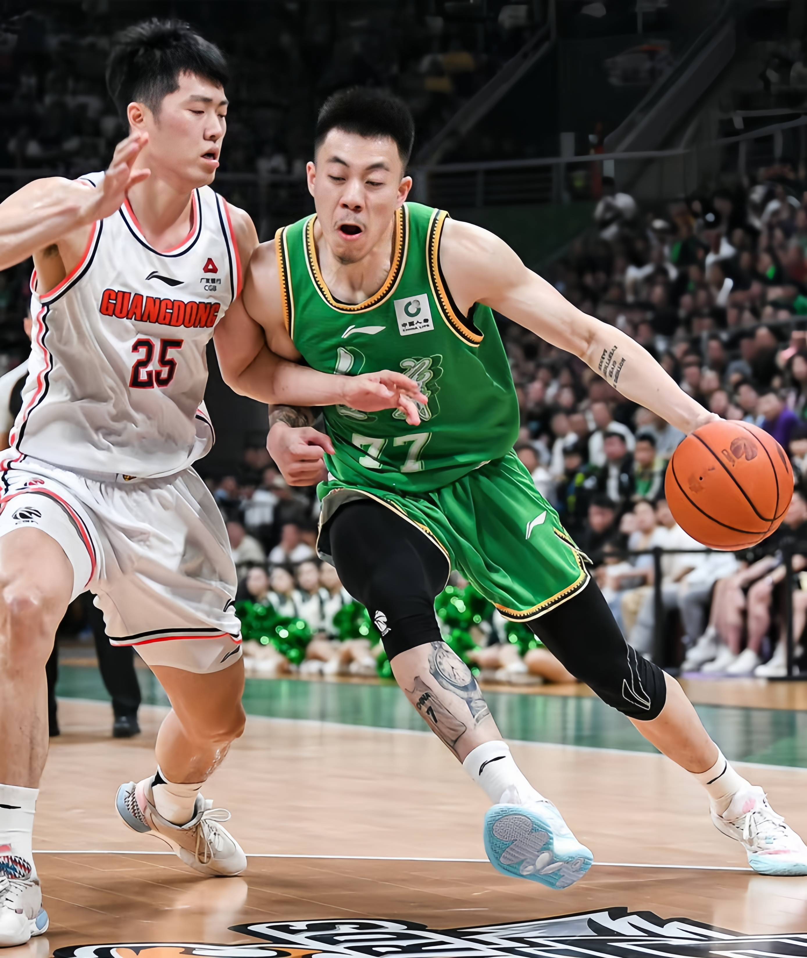 辽宁男篮迎揭幕战,球星们展现顶尖水平的简单介绍 辽宁男篮迎揭幕战,球星们展现顶尖水平的简单介绍