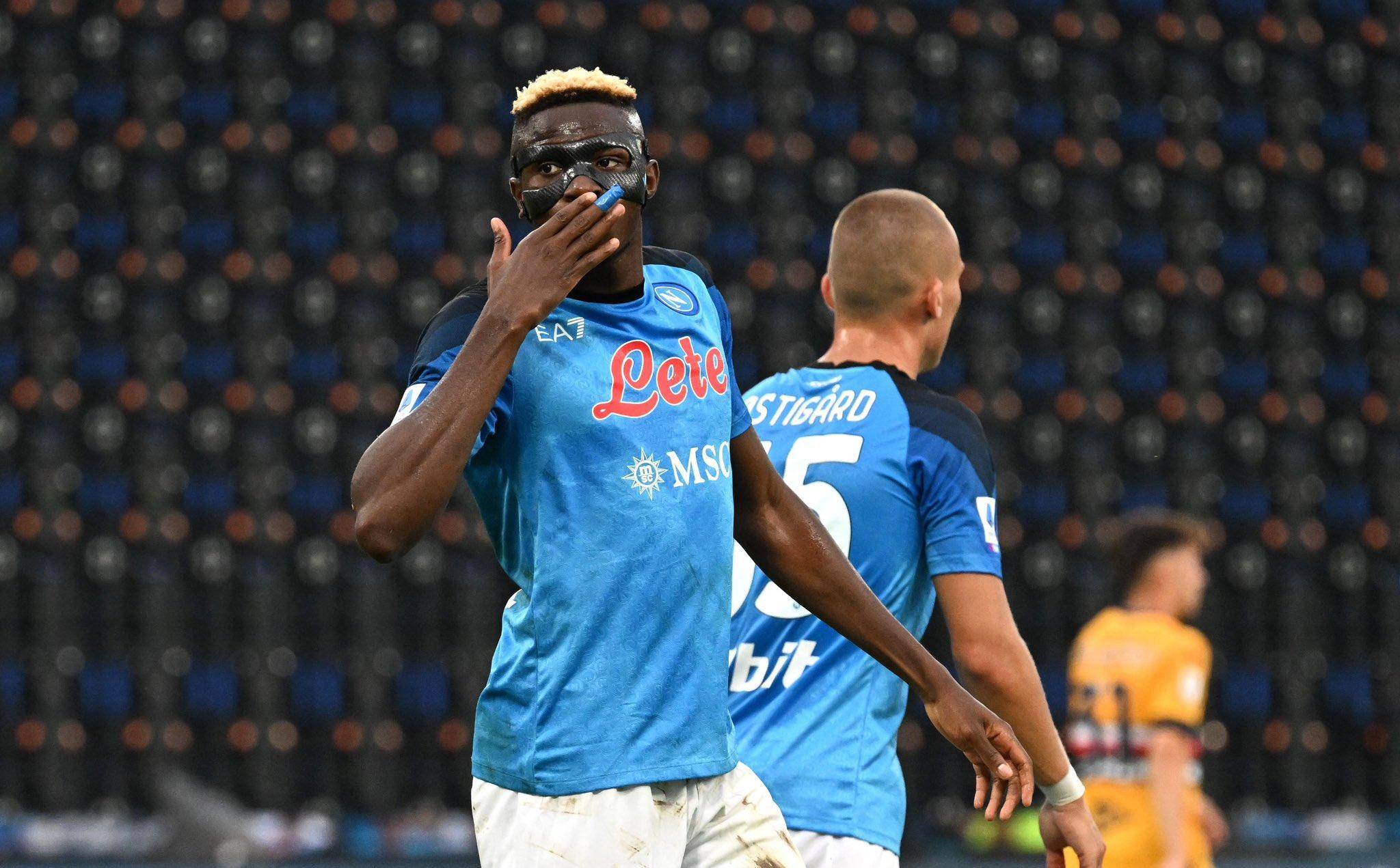 包含那不勒斯主场大胜，稳固前四位置的词条