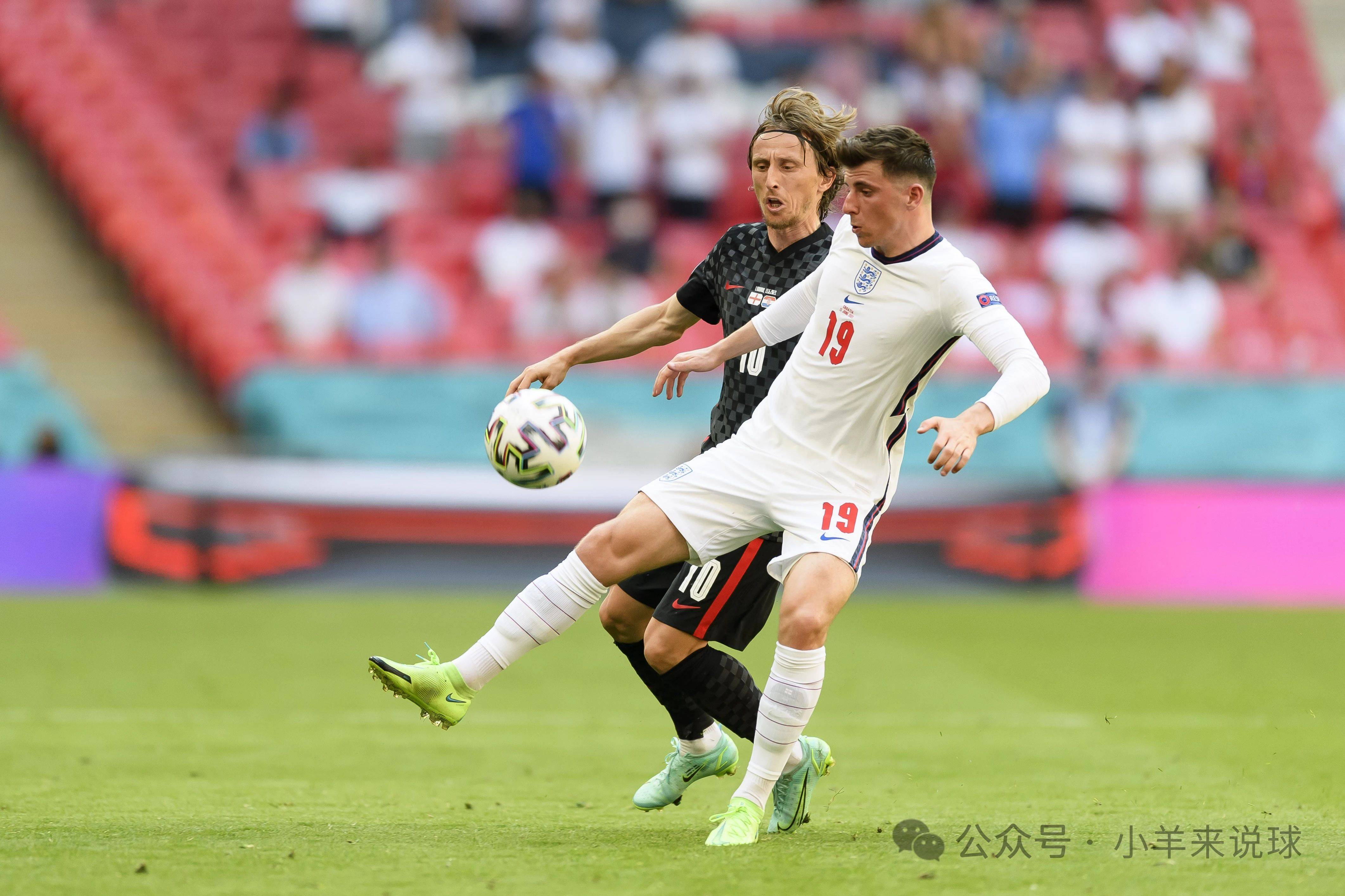 欧洲国家杯比赛球员技术纷呈,精彩绝伦的简单介绍 欧洲国家杯比赛球员技术纷呈,精彩绝伦的简单介绍