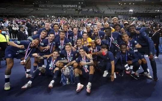 包含巴黎圣日耳曼胜出,里昂需要振作面对接下来的挑战的词条 包含巴黎圣日耳曼胜出,里昂需要振作面对接下来的挑战的词条