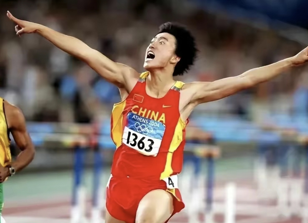 体坛赛事！球员神奇表现赢得赞誉的简单介绍